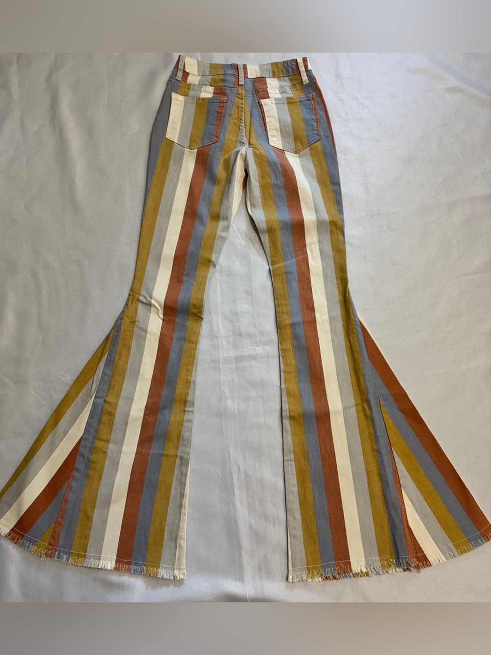 Saints & Hearts NWT Multicolor Striped Western Flare Jeans Size S - Picture 5 of 8